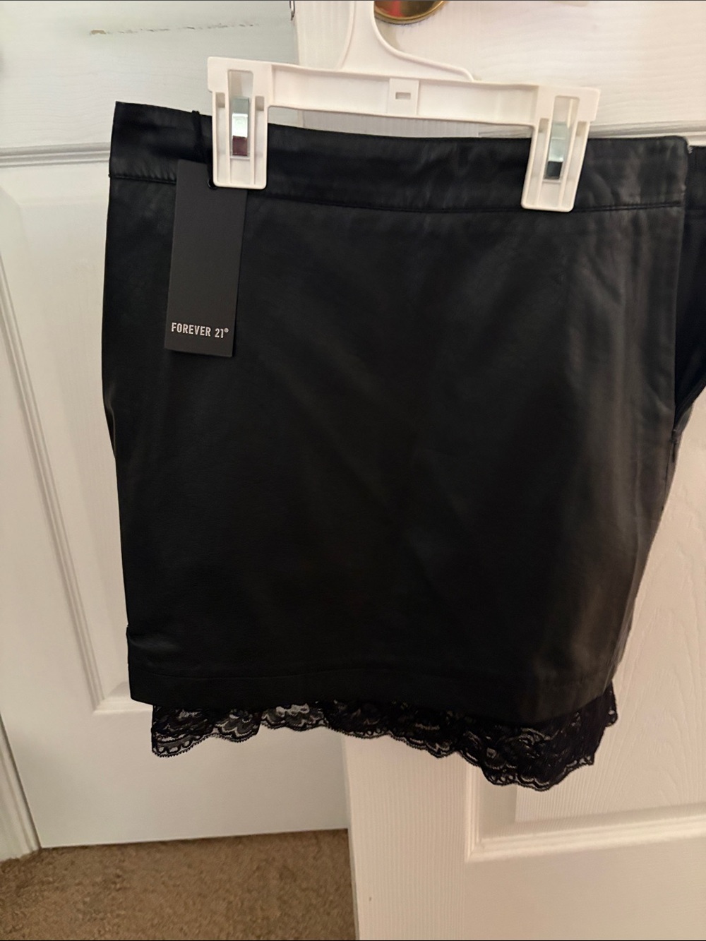 Forever 21 Black Faux Leather Lace-Trim Skort